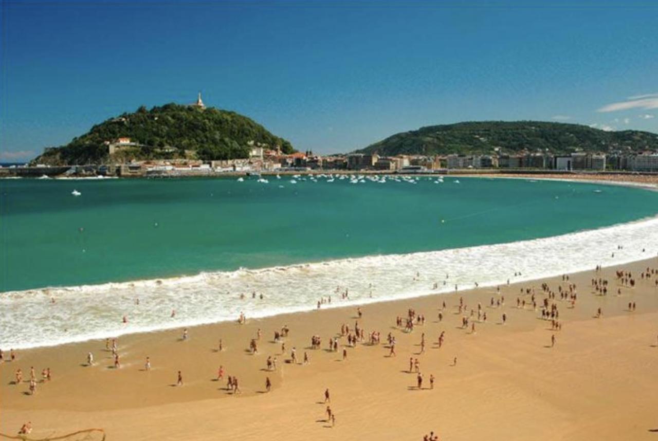 Miramar Luxurious Flat, 3 Double Rooms, Free Parking, Terrace, Completely New San Sebastian Exterior photo